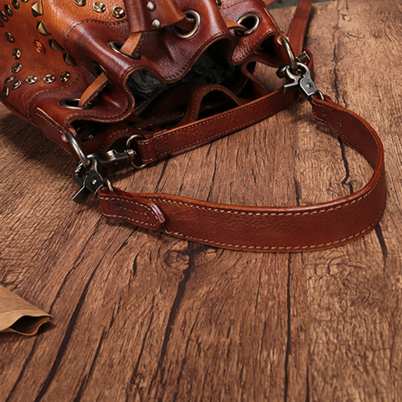 Vintage Rivet-Embellished Leather Bucket Bag - First Layer Cowhide Drawstring Purse in Mocha Plum (24x21x21cm) LadyShow.Store
