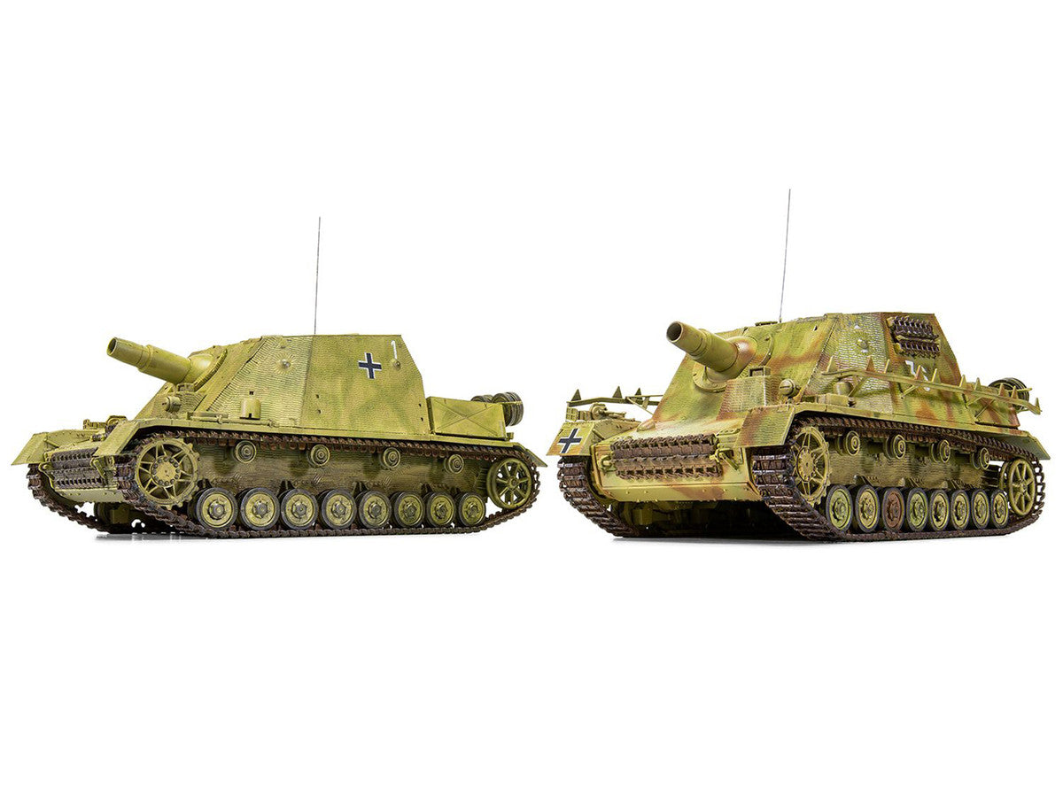 Level 3 Model Kit Sturmpanzer IV Brummbar "Mid Version" Tank with 2 Scheme Options 1/35 Plastic Model Kit by Airfix LuxuryLifeWay Online Store