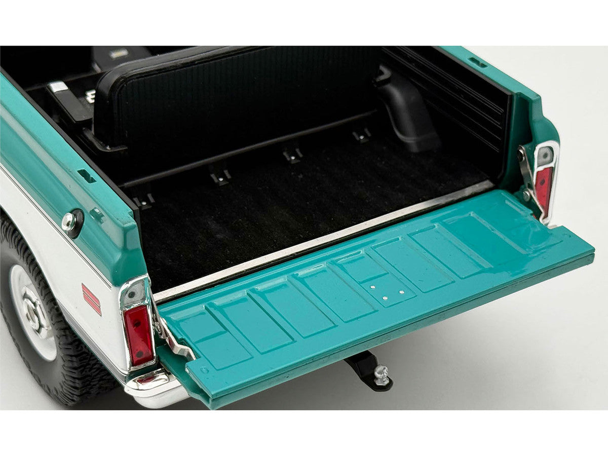 1972 Chevrolet Blazer K/5 "Route 66 100th Anniversary" Green and White with Black Stripes Limited Edition 1/18 Diecast Model Car by ACME LuxuryLifeWay Online Store