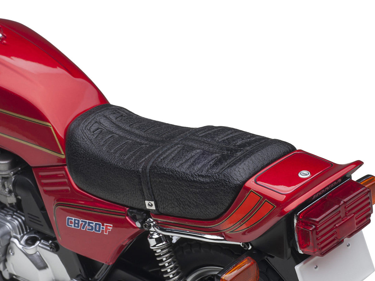 Honda CB750F Motorcycle Red with Helmet "Baribari Legend" (1986) OVA 1/12 Model by Autoart LuxuryLifeWay Online Store