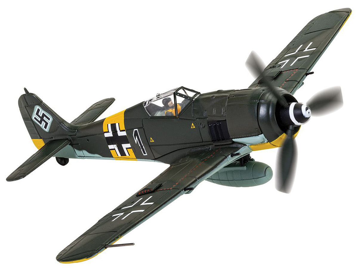 Focke-Wulf Fw 190A-8 Fighter Aircraft "Black 1 Oberleutnant Otto Kittel 2./JG54" (1945) German Luftwaffe "The Aviation Archive" Series 1/72 Diecast Model by Corgi LuxuryLifeWay Online Store