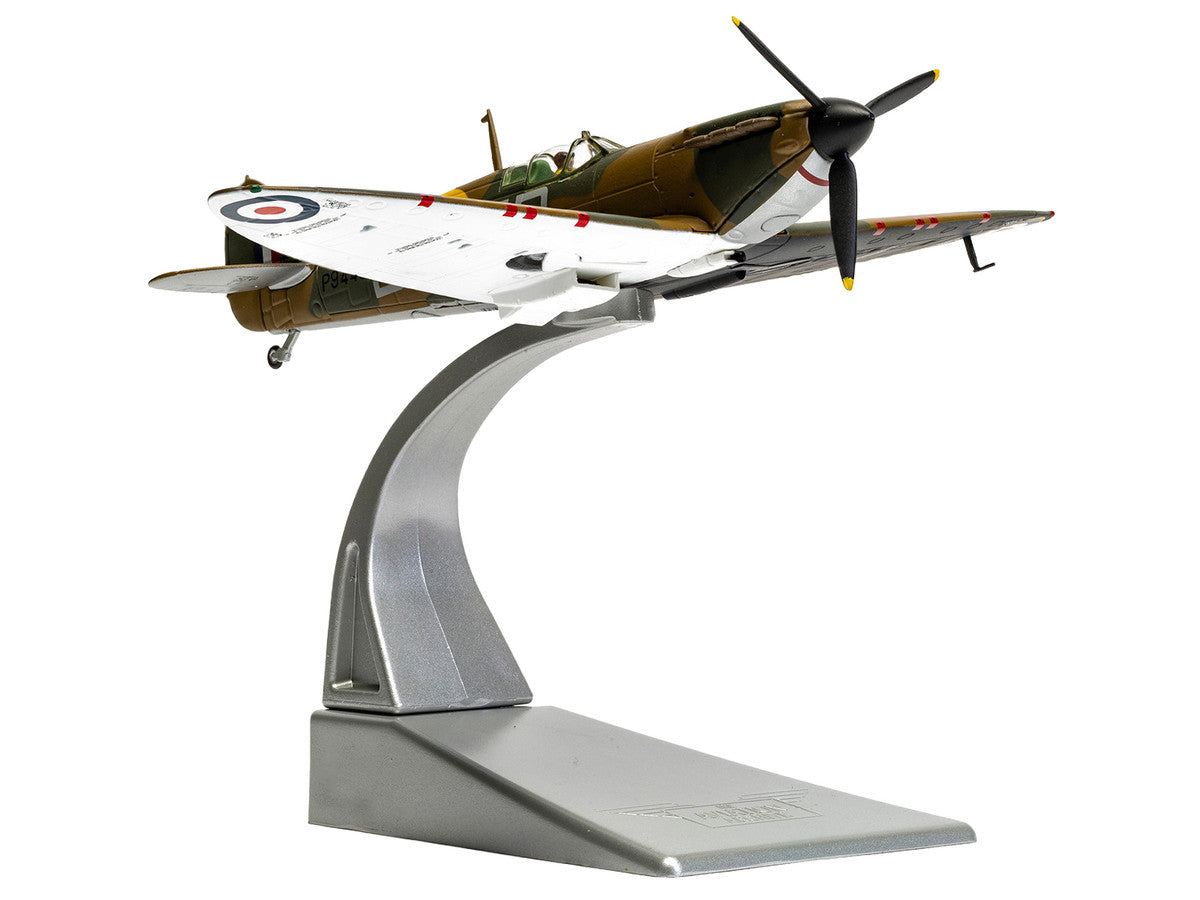Supermarine Spitfire MkI Fighter Aircraft "P9443 ZD-D Flight Lieutenant Douglas Bader No. 222 Squadron Battle of Britain" (1940) Royal Air Force "The Aviation Archive" Series 1/72 Diecast Model by Corgi LuxuryLifeWay Online Store