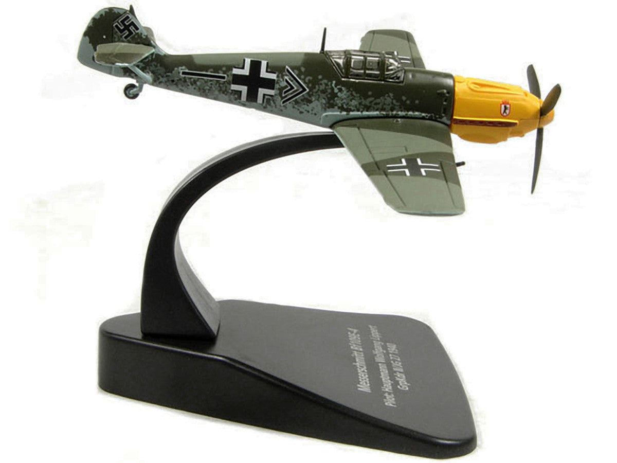 Messerschmitt Bf 109E-4 Fighter Plane Pilot: Hauptmann Wolfgang Lippert GrpKdr II/JG 27 (1940) "Oxford Aviation" Series 1/72 Diecast Model Airplane by Oxford Diecast LuxuryLifeWay Online Store