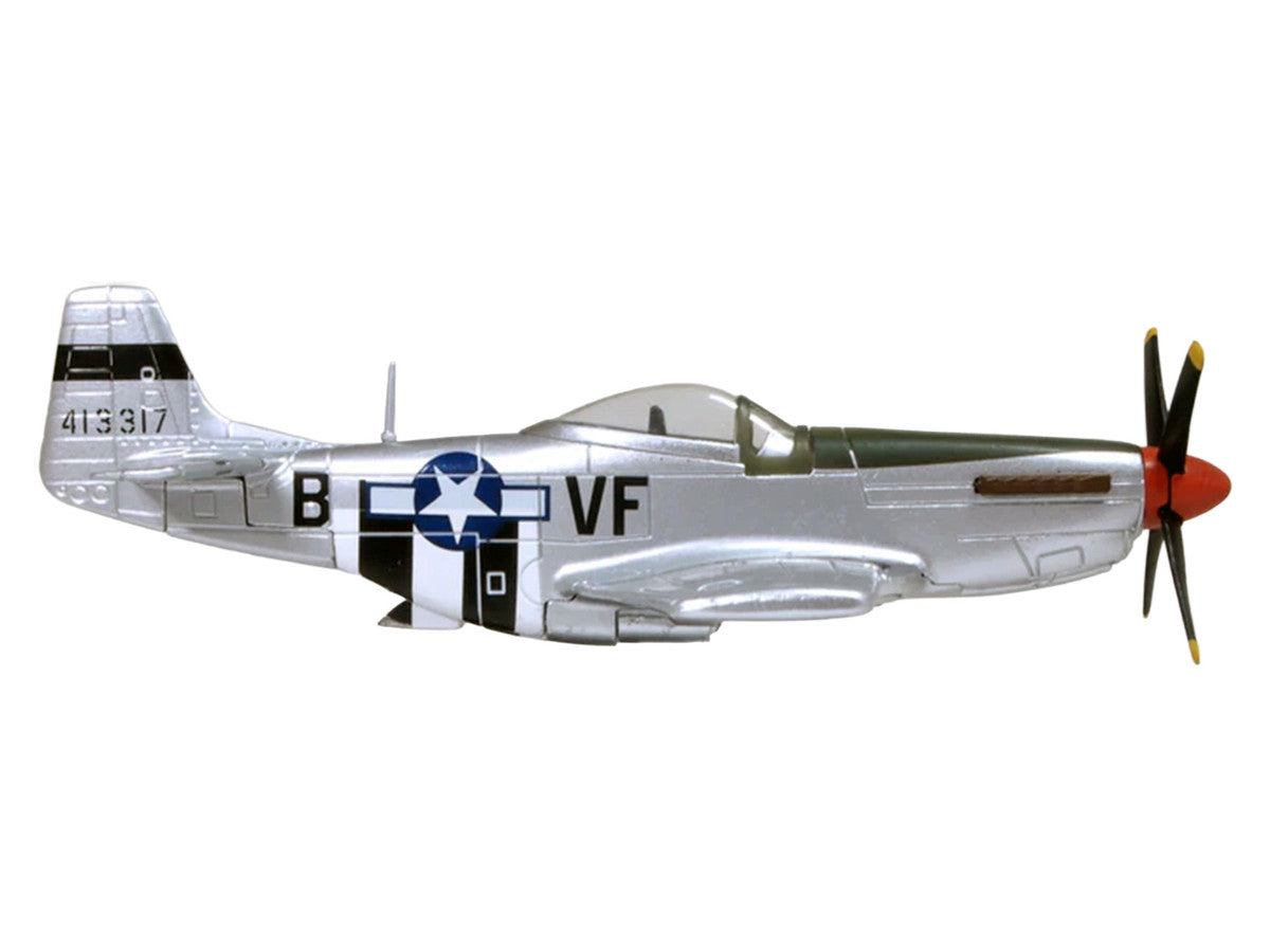 North American P-51D Mustang Fighter Aircraft "Captain Donald Emerson 336th Fighter Squadron 4th Fighter Group 8th AF Debden England" (1944) United States Army Air Forces "Oxford Aviation" Series 1/72 Diecast Model Airplane by Oxford Diecast LuxuryLifeWay Online Store
