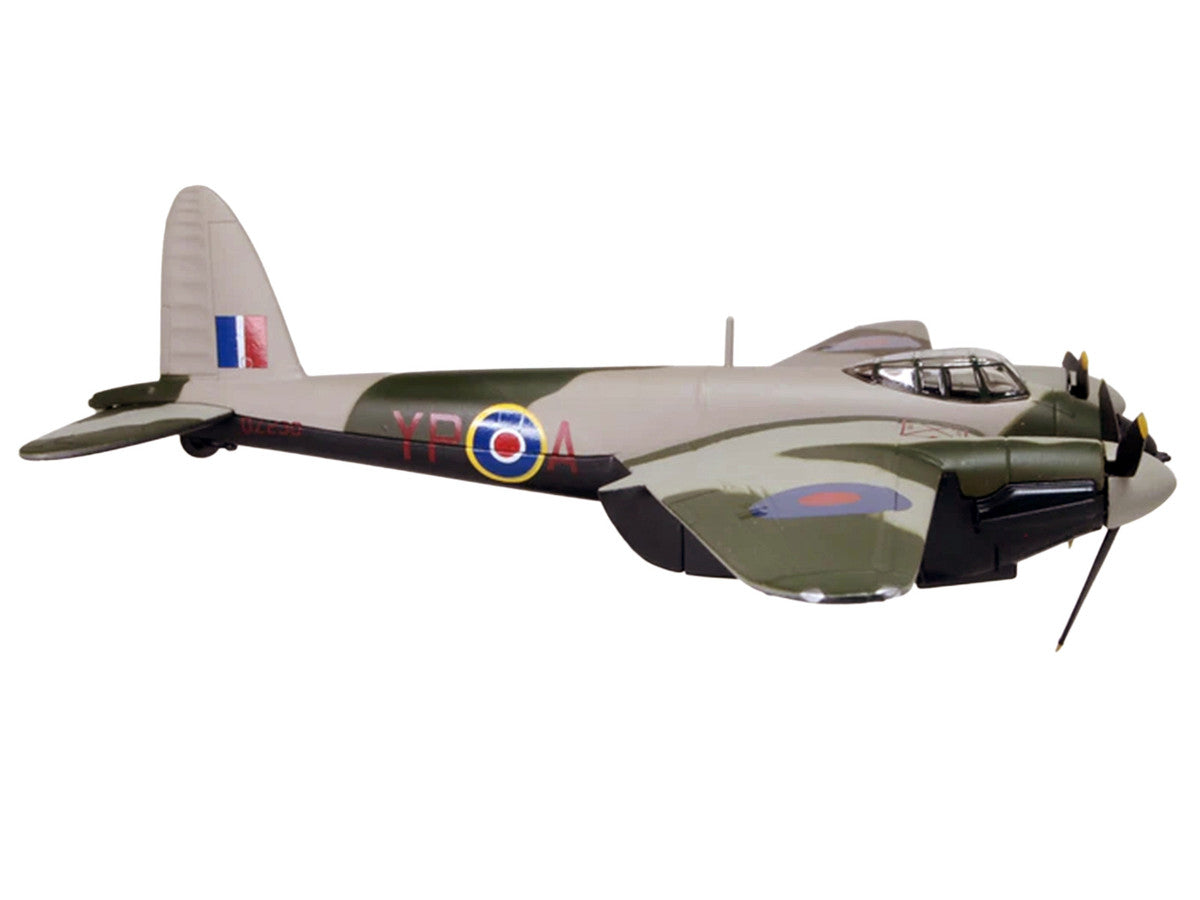 De Havilland Mosquito NF MKII Aircraft "Wing Commander Peter G. Wykeham-Barnes No. 23 Squadron Luqa Malta" (1943) Royal Air Force "Oxford Aviation" Series 1/72 Diecast Model Airplane by Oxford Diecast LuxuryLifeWay Online Store