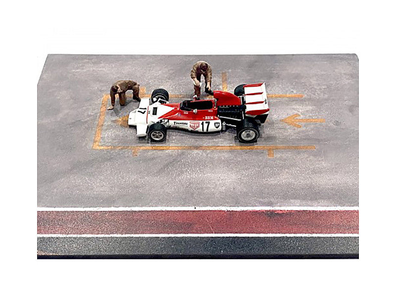 "Race Day" Two Diecast Figures Set 5 for 1/43 Scale Models by American Diorama LuxuryLifeWay Online Store