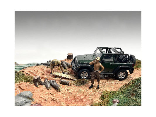 "4X4 Mechanics" 2 Piece Diecast Figure Set 1 for 1/43 Scale Models by American Diorama LuxuryLifeWay Online Store