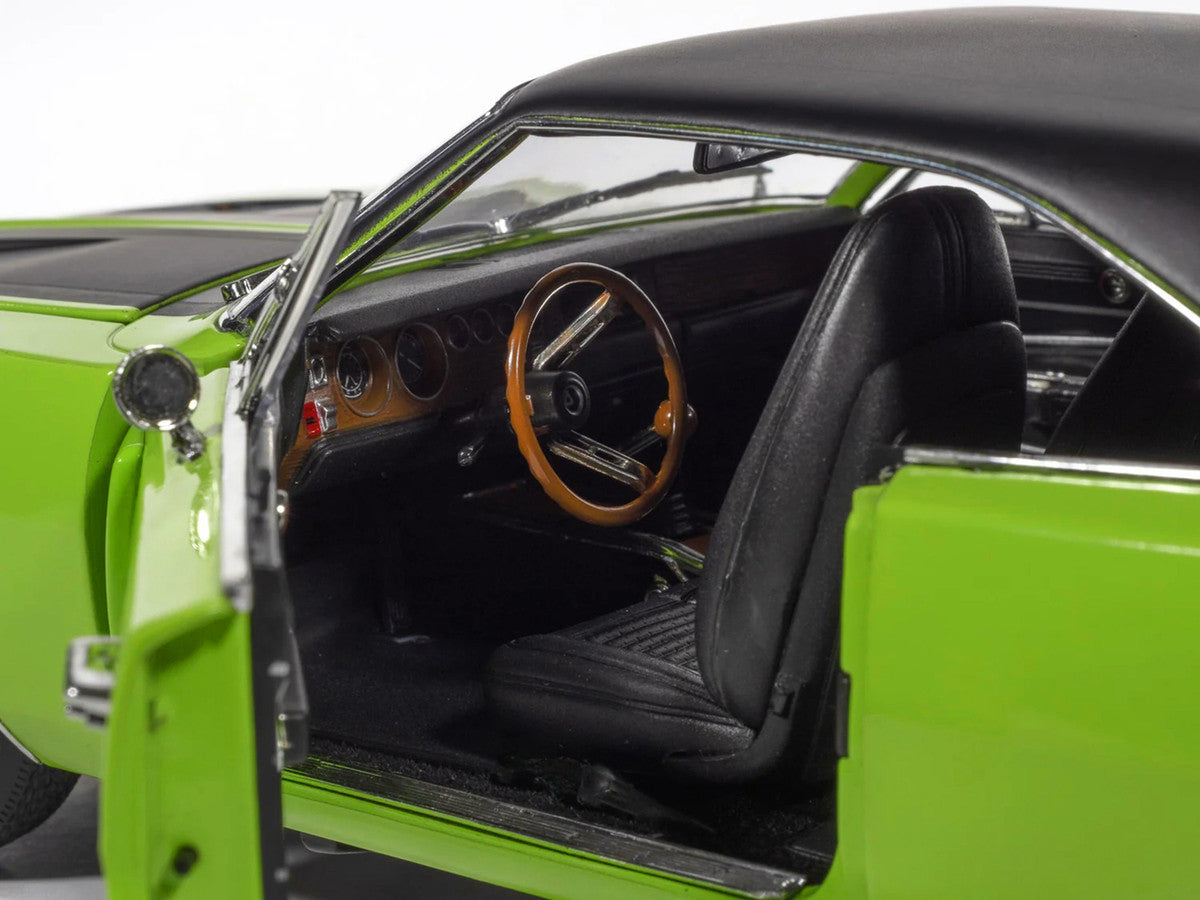 1970 Dodge Charger R/T "Muscle Car & Corvette Nationals" (MCACN) Sublime Green with Black Stripes and Black Vinyl Top "American Muscle" Series 1/18 Diecast Model Car by Auto World LuxuryLifeWay Online Store