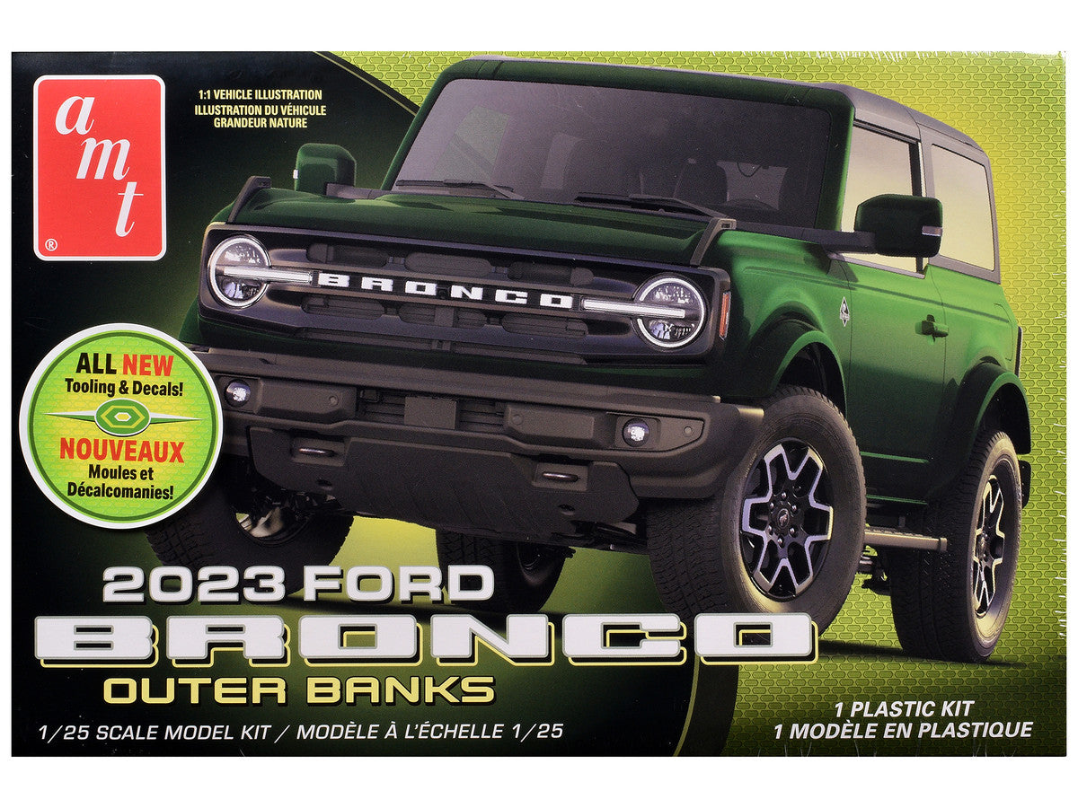 Skill 2 Model Kit 2023 Ford Bronco Outer Banks 1/25 Scale Model by AMT LuxuryLifeWay Online Store