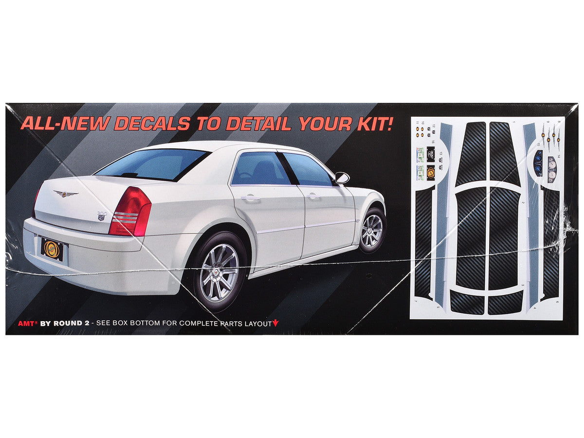 Skill 2 Model Kit 2005 Chrysler 300C 1/25 Scale Model by AMT LuxuryLifeWay Online Store