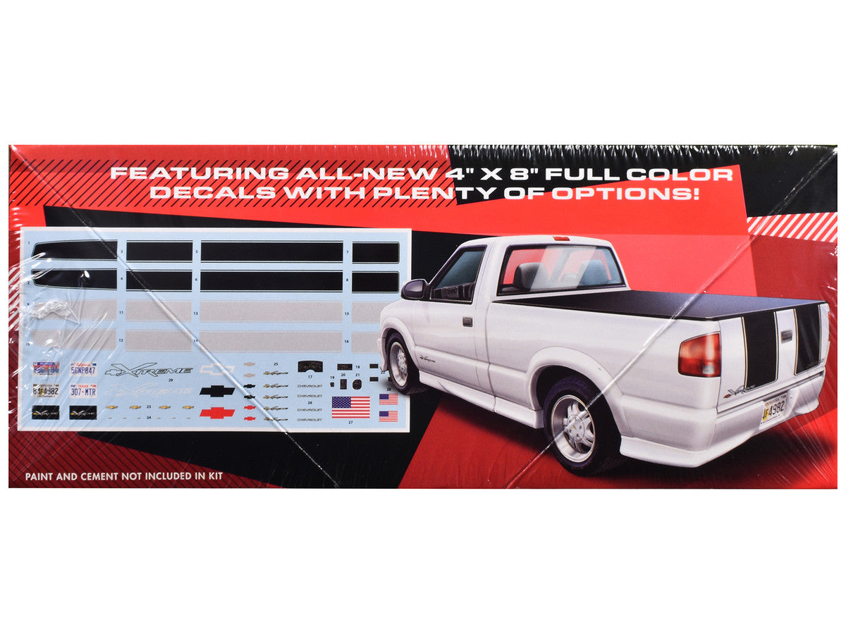 Skill 2 Model Kit 1999 Chevrolet S-10 Xtreme Pickup Truck 1/25 Scale Model by AMT LuxuryLifeWay Online Store