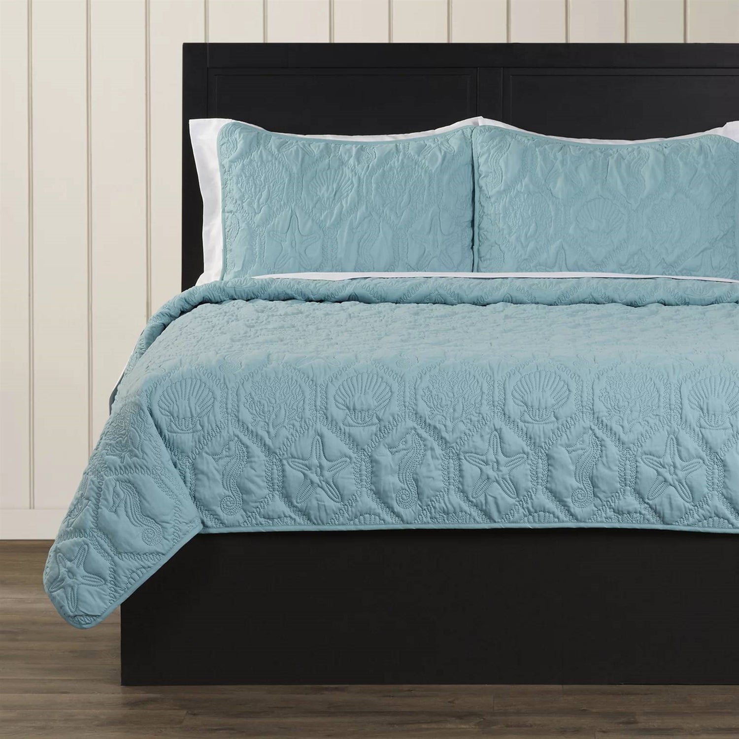 Queen Coastal Beach Starfish Seashell Seahorse Aqua Blue Teal 3-Piece Quilt Set LuxuryLifeWay Online Store