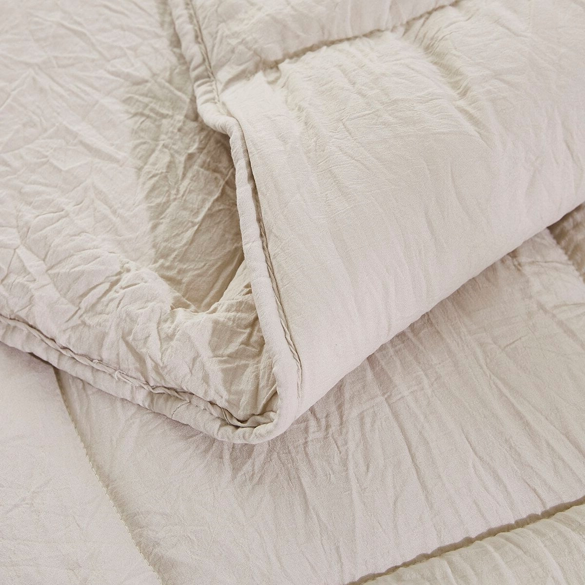 Queen Size Beige 3 Piece Microfiber Reversible Comforter Set LuxuryLifeWay Online Store