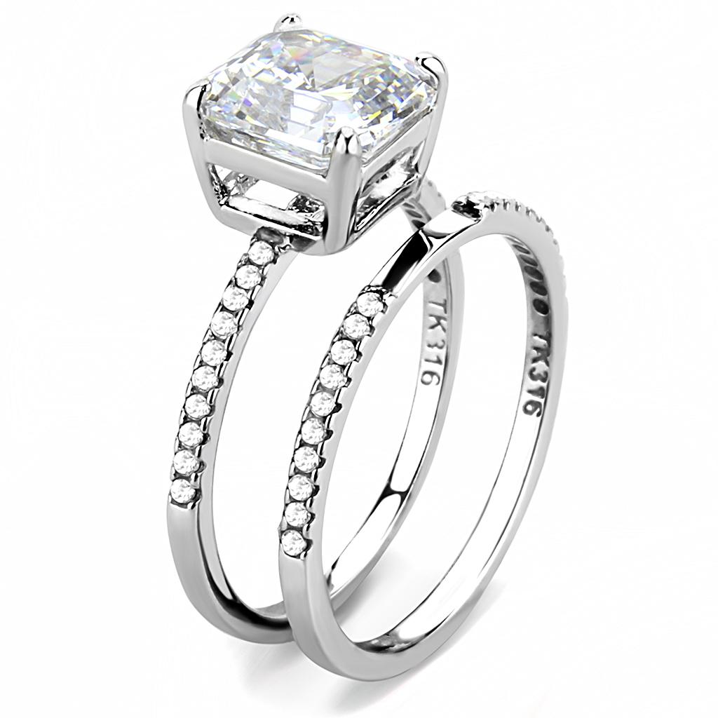 DA065 - High polished (no plating) Stainless Steel Ring with Cubic  in Clear LuxuryLifeWay Online Store