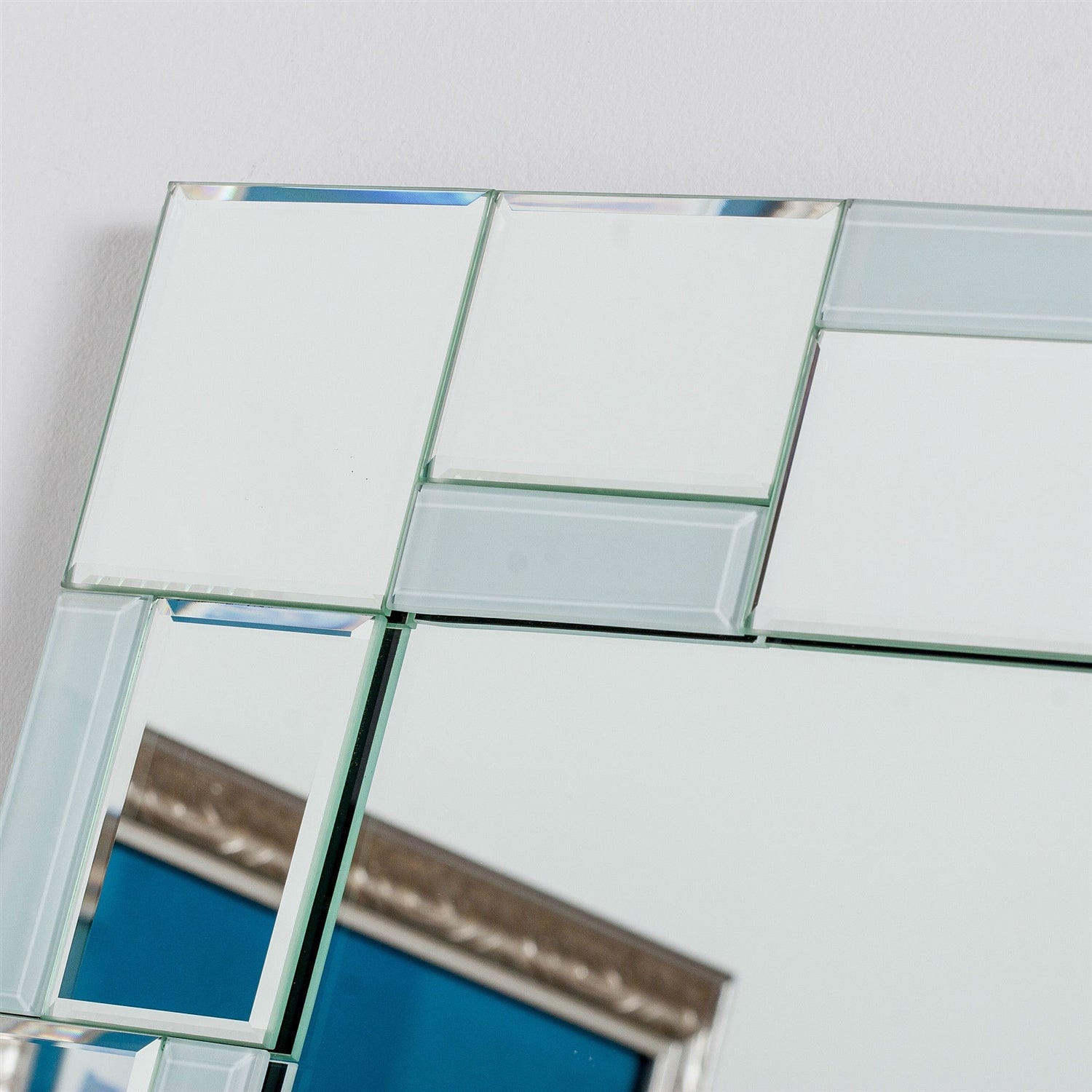 Modern 31.5 x 23.6 inch Rectangle Bathroom Mirror with Unique Border LuxuryLifeWay Online Store