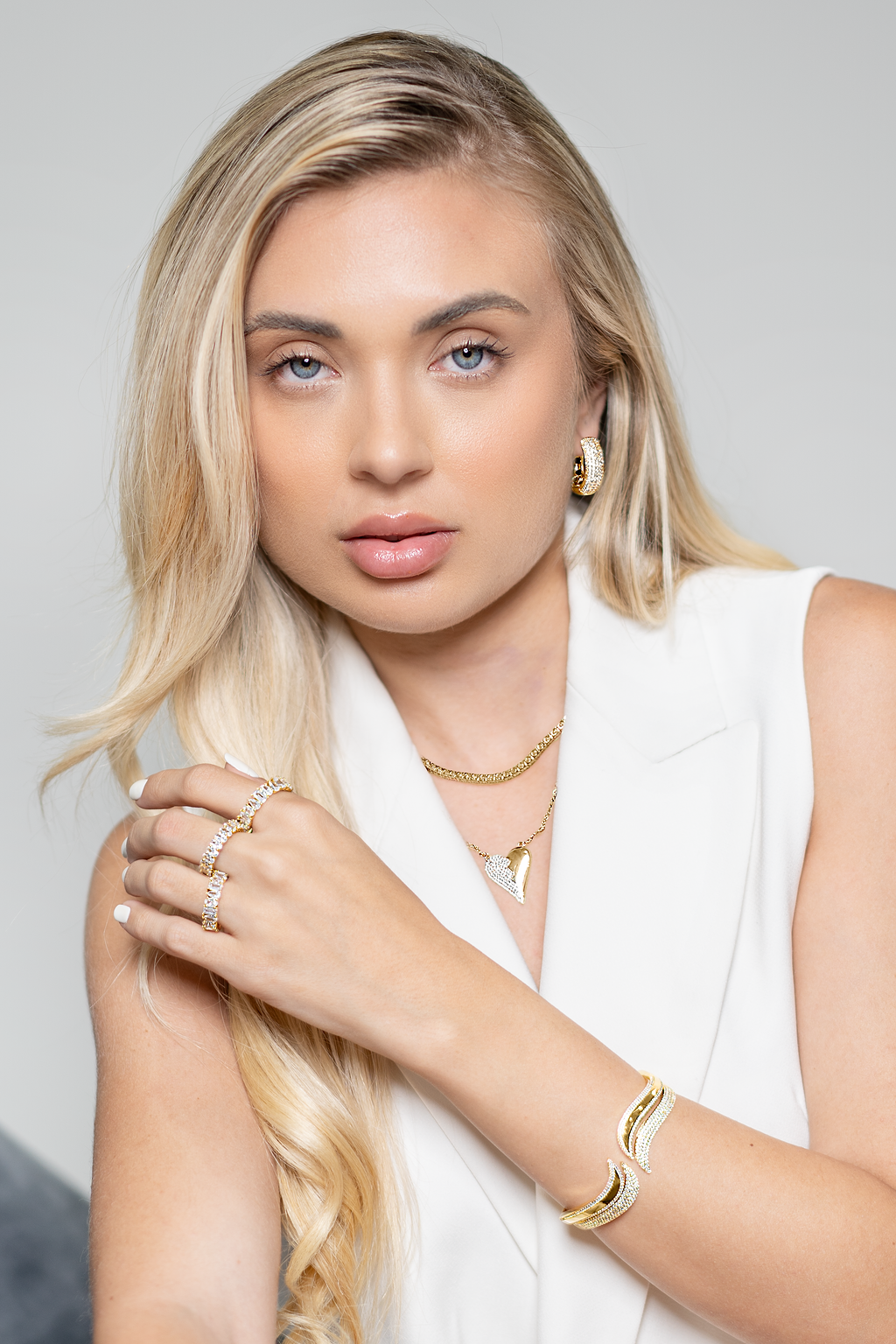 Abstract Shaped Clear CZ Ring (D58) LuxuryLifeWay Online Store