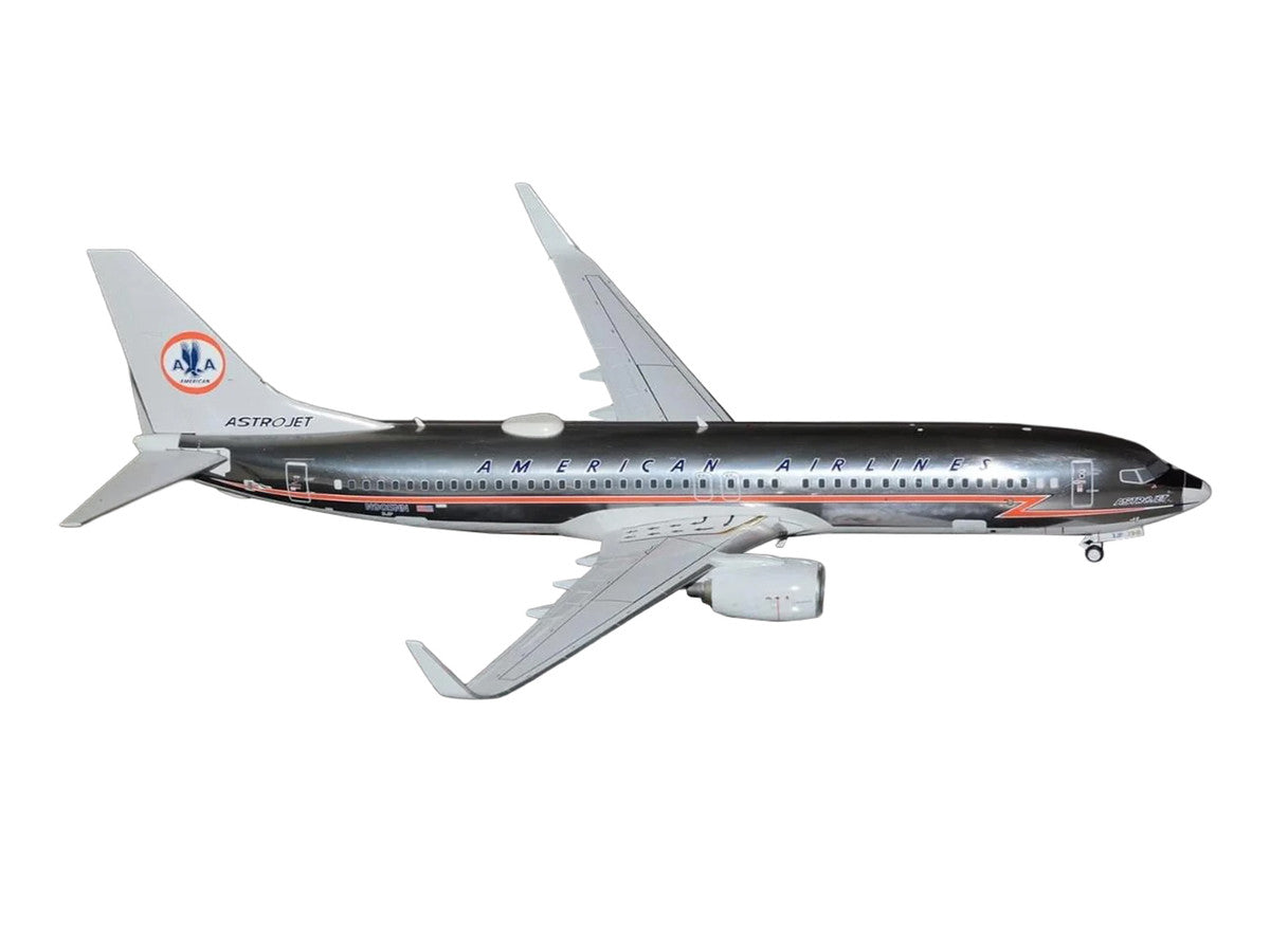 Boeing 737-800 Commercial Aircraft "American Airlines - American Heritage Jet" (N905NN) Silver with Red Stripes "Gemini 100" Series 1/100 Diecast Model Airplane by GeminiJets LuxuryLifeWay Online Store