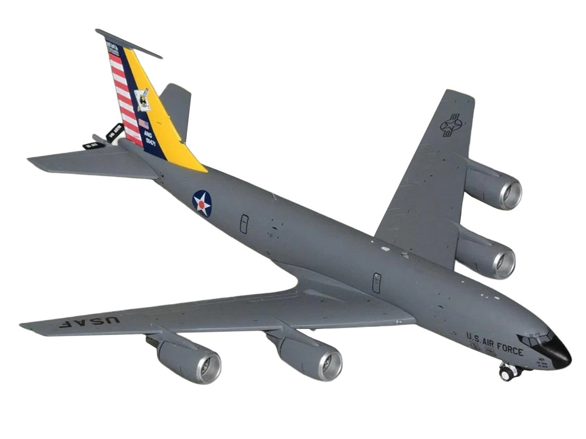 Boeing KC-135 Stratotanker Tanker Aircraft "Washington Air National Guard - 100 Years" United States Air Force "Gemini 200" Series 1/200 Diecast Model Airplane by GeminiJets LuxuryLifeWay Online Store
