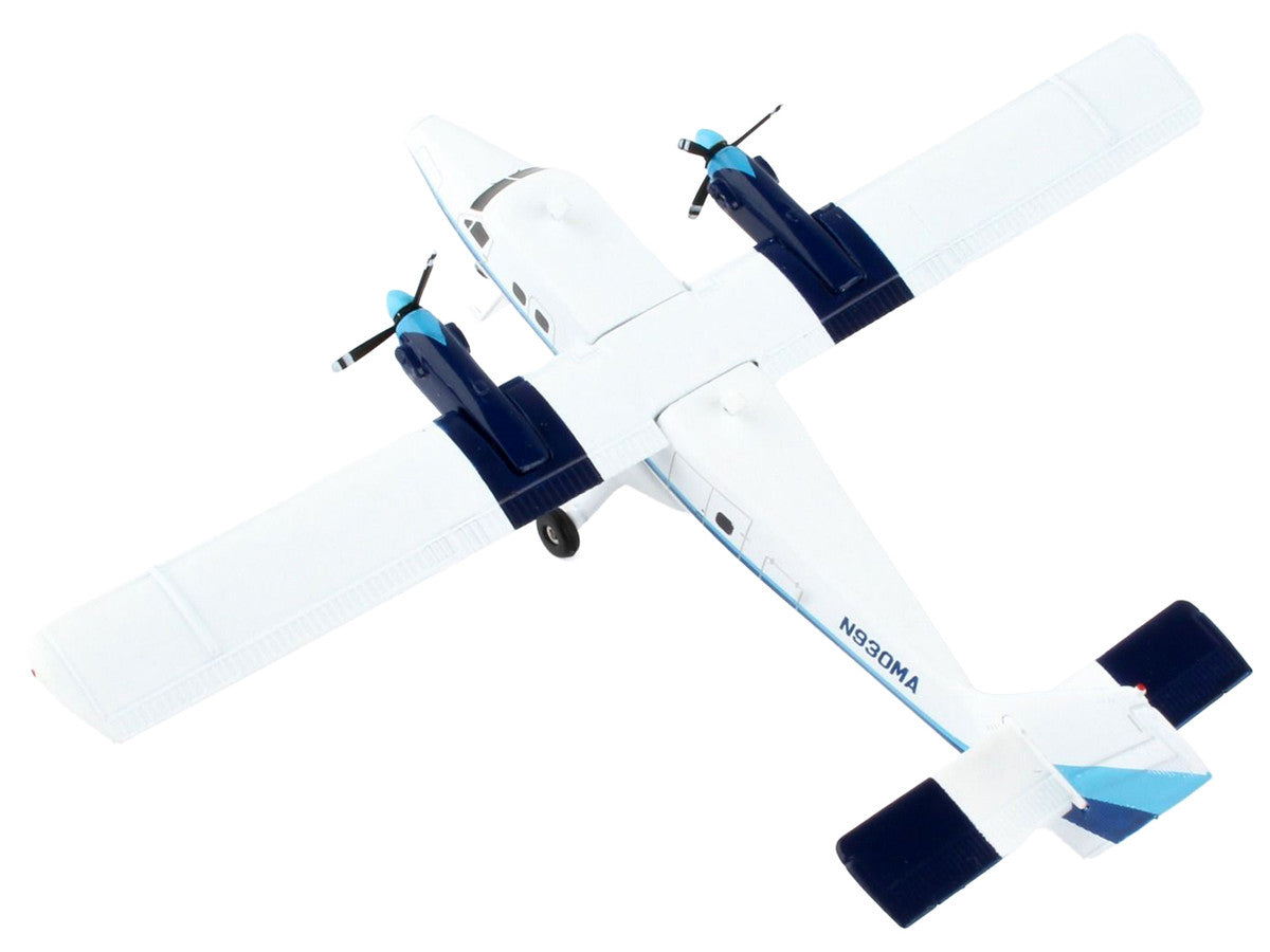 De Havilland DHC-6-200 Commercial Aircraft "Eastern Air Lines - Metro Express" White with Blue Stripes "Gemini 200" Series 1/200 Diecast Model Airplane by GeminiJets LuxuryLifeWay Online Store