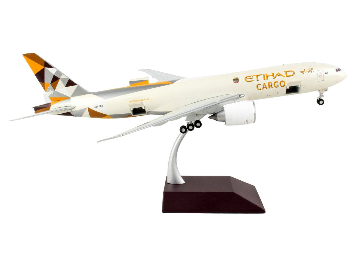 Boeing 777F Commercial Aircraft "Etihad Airways Cargo" Beige with Tail Graphics "Gemini 200 - Interactive" Series 1/200 Diecast Model Airplane by GeminiJets LuxuryLifeWay Online Store