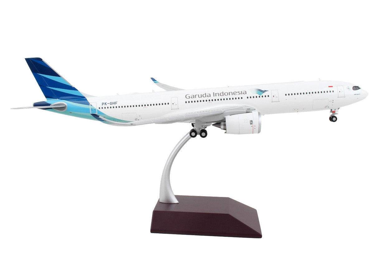 Airbus A330-900 Commercial Aircraft "Garuda Indonesia" White with Blue Tail "Gemini 200" Series 1/200 Diecast Model Airplane by GeminiJets LuxuryLifeWay Online Store
