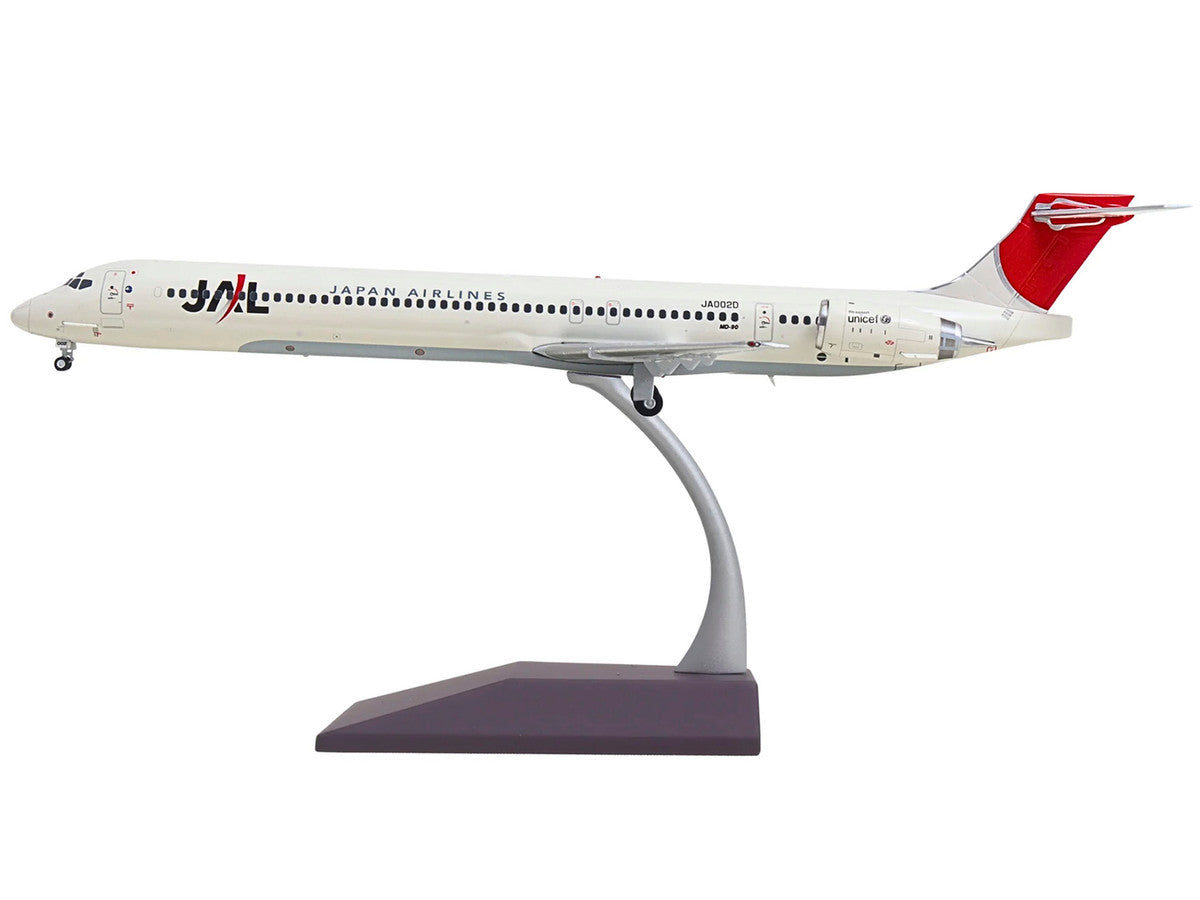 McDonnell Douglas MD-90 Commercial Aircraft "Japan Airlines" (JA002D) White with Red Tail "Gemini 200" Series 1/200 Diecast Model by GeminiJets LuxuryLifeWay Online Store