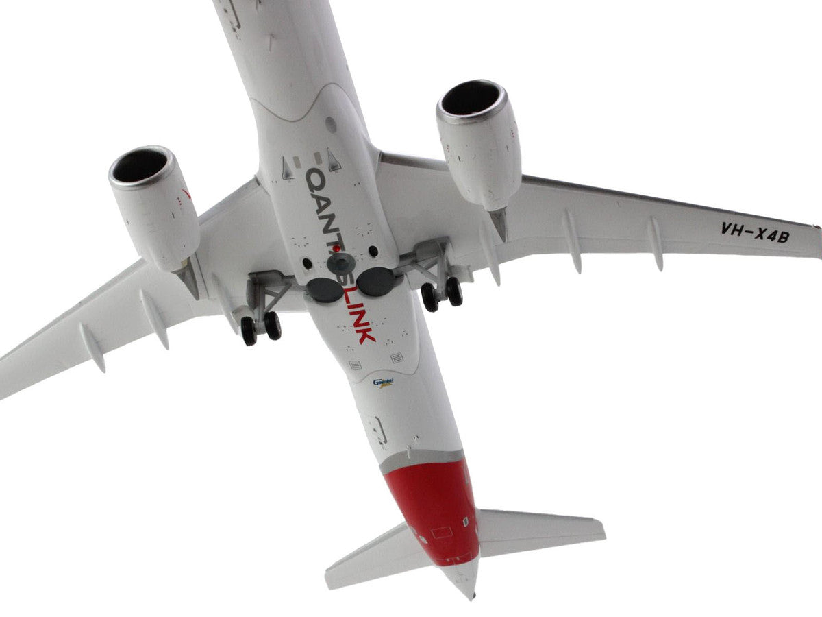Airbus A220-300 Commercial Aircraft "QantasLink - Qantas Airways" (VH-4XB) White with Red Tail "Gemini 200" Series 1/200 Diecast Model Airplane by GeminiJets LuxuryLifeWay Online Store