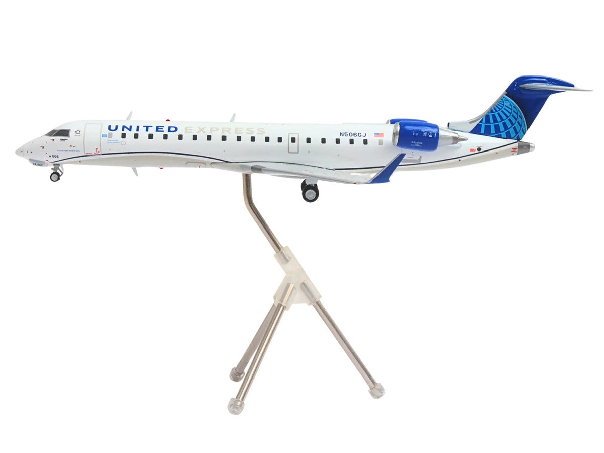 Bombardier CRJ550 Commercial Aircraft "United Express" (N506GJ) White with Blue Tail "Gemini 200" Series 1/200 Diecast Model Airplane by GeminiJets LuxuryLifeWay Online Store