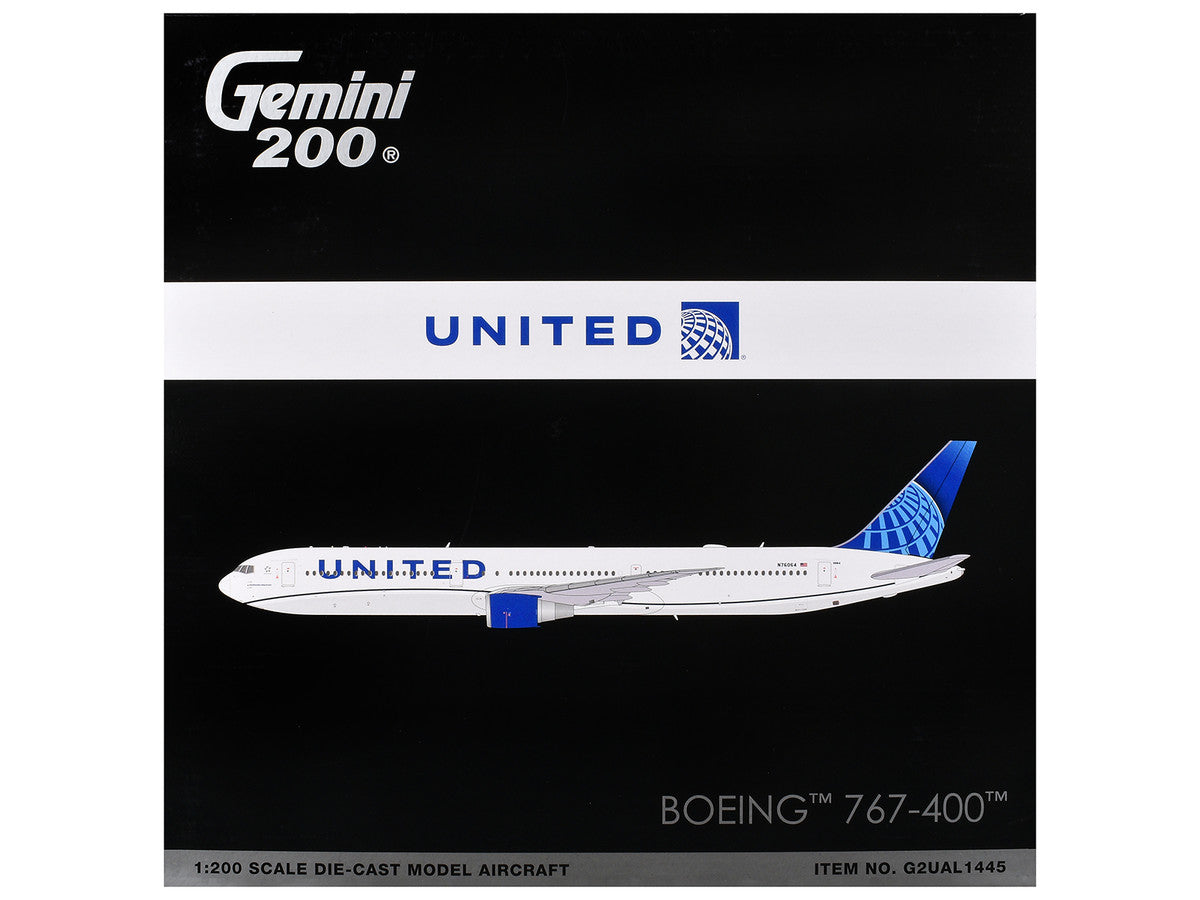 Boeing 767-400 Commercial Aircraft "United Airlines" (N76064) White with Blue Tail Graphics "Gemini 200" Series 1/200 Diecast Model Airplane by GeminiJets LuxuryLifeWay Online Store