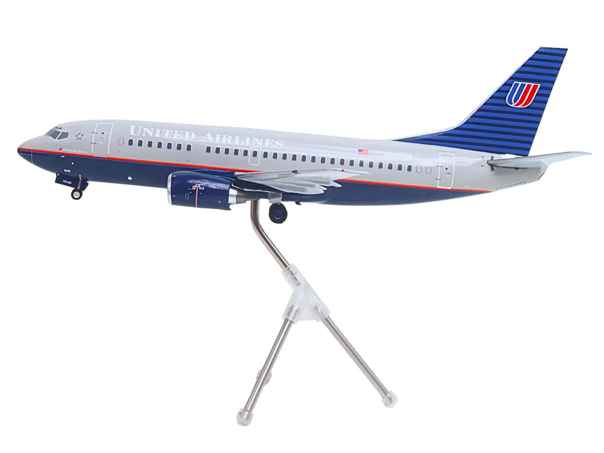 Boeing 737-500 Commercial Aircraft "United Airlines - Classic 737 Series" (N936UA) Gray with Blue Tail "Gemini 200" Series 1/200 Diecast Model Airplane by GeminiJets LuxuryLifeWay Online Store