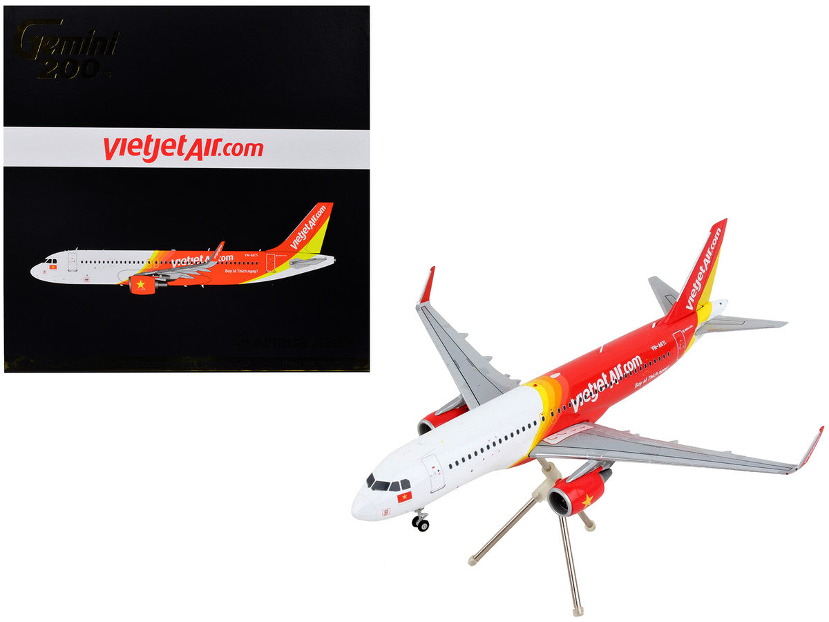 Airbus A320 Commercial Aircraft "VietJet Air" White and Red "Gemini 200" Series 1/200 Diecast Model Airplane by GeminiJets LuxuryLifeWay Online Store