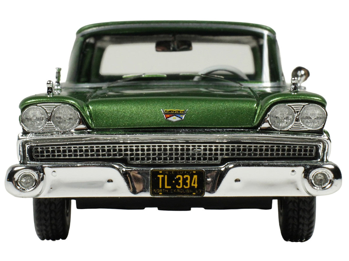1959 Ford Country Squire Sherwood Green Metallic with Woodgrain Sides and Green Interior Limited Edition to 200 pieces Worldwide 1/43 Model Car by Goldvarg Collection LuxuryLifeWay Online Store