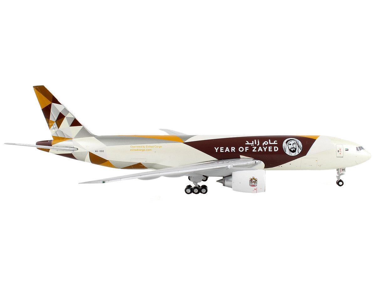 Boeing 777F Commercial Aircraft "Etihad Cargo - Year of Zayed" White with Graphics 1/400 Diecast Model Airplane by GeminiJets LuxuryLifeWay Online Store