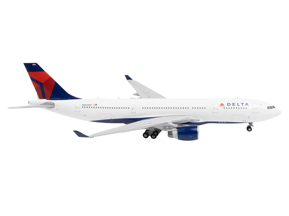 Airbus A330-200 Commercial Aircraft "Delta Air Lines" (N852NW) White with Red and Blue Tail 1/400 Diecast Model Airplane by GeminiJets LuxuryLifeWay Online Store