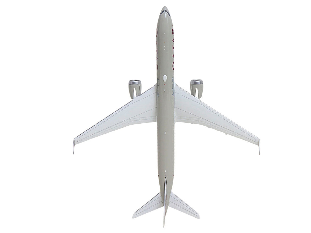 Boeing 777-9 Commercial Aircraft "Qatar Airways" (A7-BKA) Gray with Dark Red Tail Graphics 1/400 Diecast Model GeminiJets LuxuryLifeWay Online Store