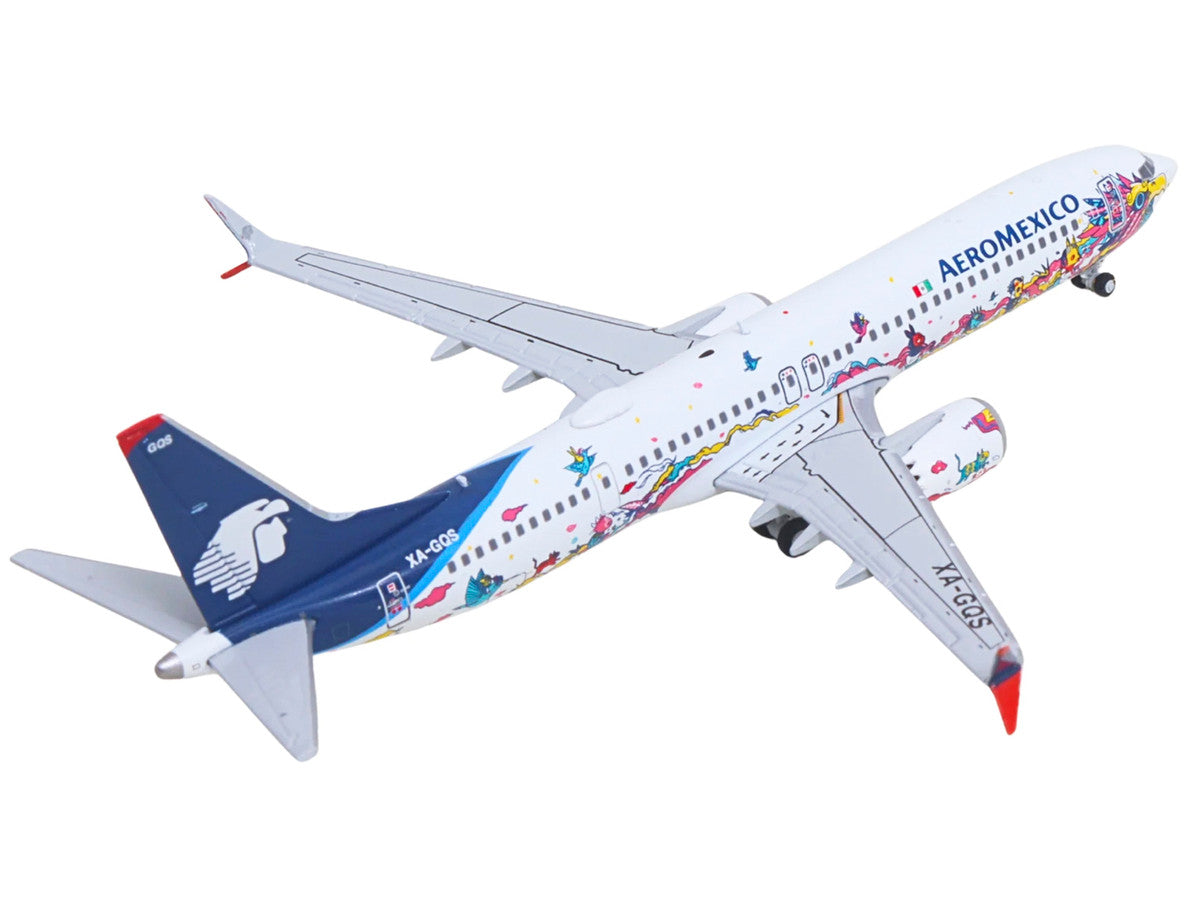 Boeing 737 MAX 9 Commercial Aircraft "Aeromexico - Kukulcan" (XA-GQS) White with Graphics and Blue Tail 1/400 Diecast Model by GeminiJets LuxuryLifeWay Online Store