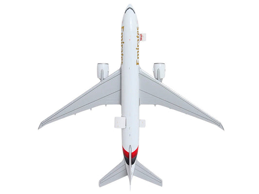 Boeing 777F Commercial Aircraft "Emirates SkyCargo" (A6-EFV) White with Striped Tail "Interactive Series" 1/400 Diecast Model by GeminiJets LuxuryLifeWay Online Store