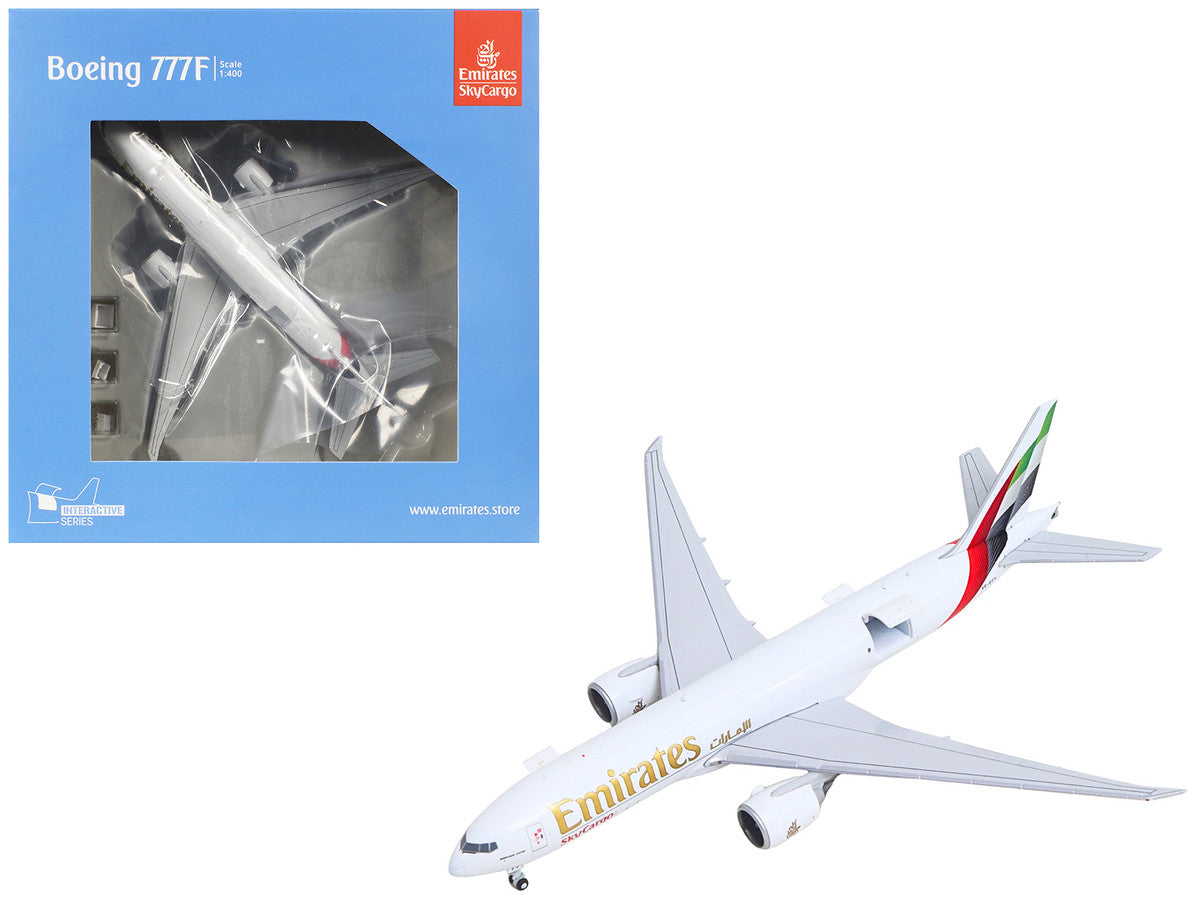 Boeing 777F Commercial Aircraft "Emirates SkyCargo" (A6-EFV) White with Striped Tail "Interactive Series" 1/400 Diecast Model by GeminiJets LuxuryLifeWay Online Store