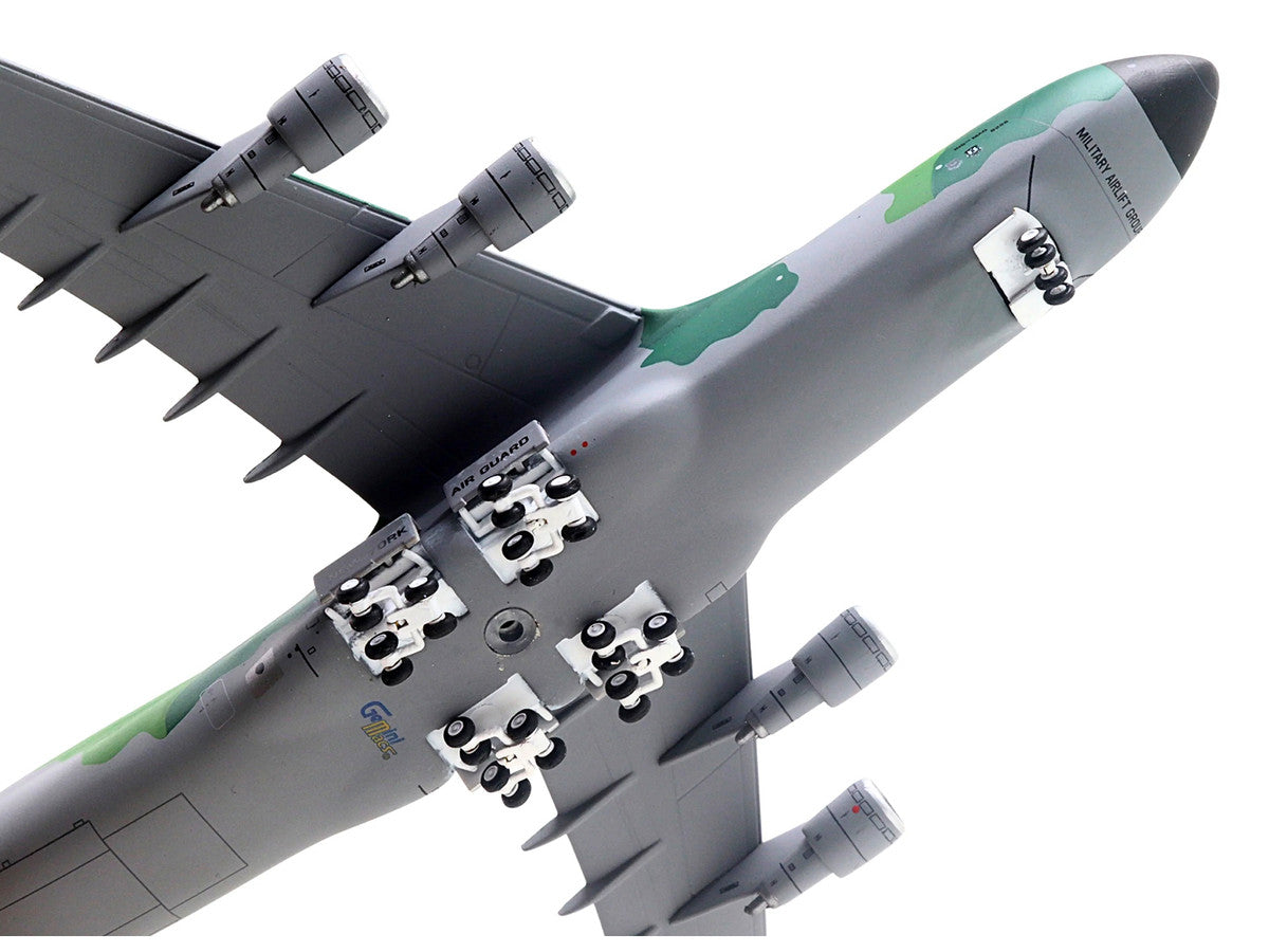 Lockheed C-5M Super Galaxy Transport Aircraft "New York Air National Guard 105th Airlift Wing Stewart Air National Guard Base" United States Air Force (68-0226) Green Camouflage "Gemini Macs" Series 1/400 Diecast Model Airplane by GeminiJets LuxuryLifeWay Online Store