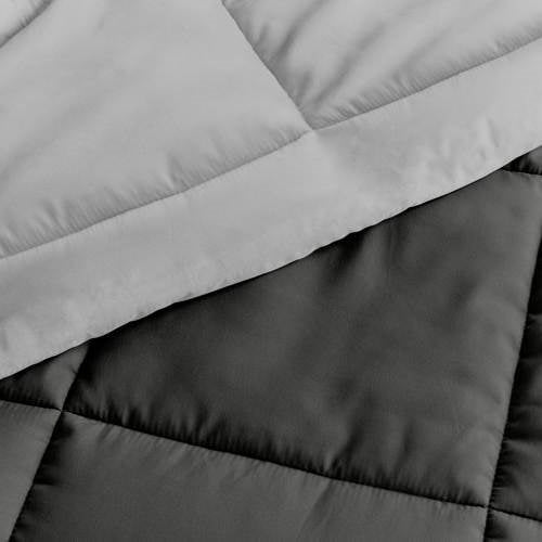 Full/Queen 3-Piece Microfiber Reversible Comforter Set in Grey / Light Grey LuxuryLifeWay Online Store
