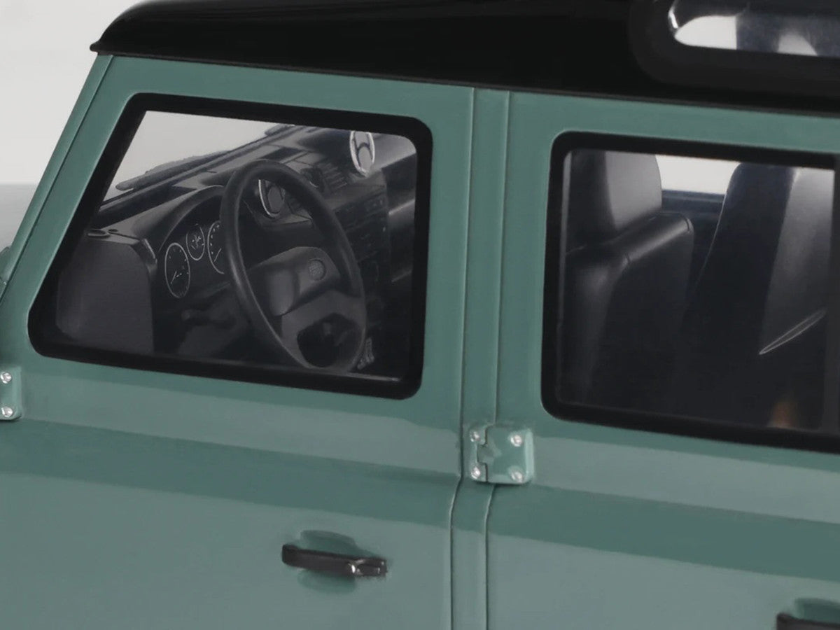 2016 Land Rover Defender 3 Station Wagon Green with Black Top 1/18 Model Car by GT Spirit LuxuryLifeWay Online Store