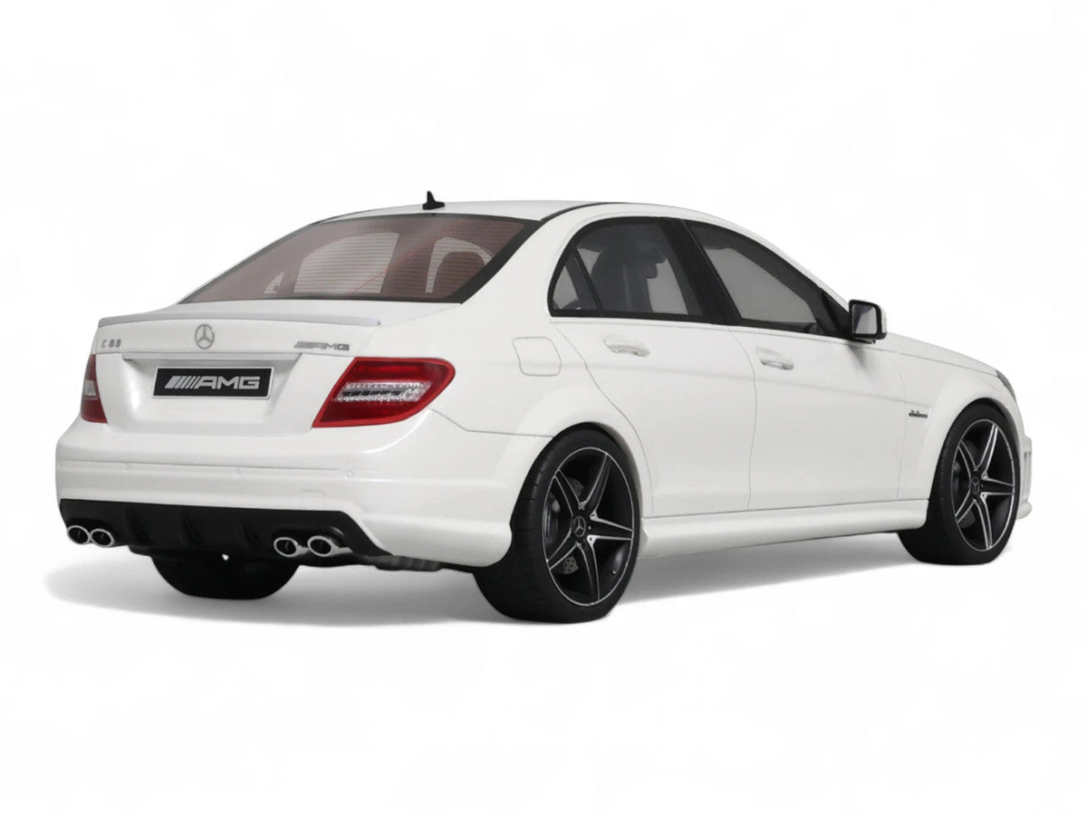 2007 Mercedes-Benz C63 AMG Diamond White 1/18 Model Car by GT Spirit LuxuryLifeWay Online Store