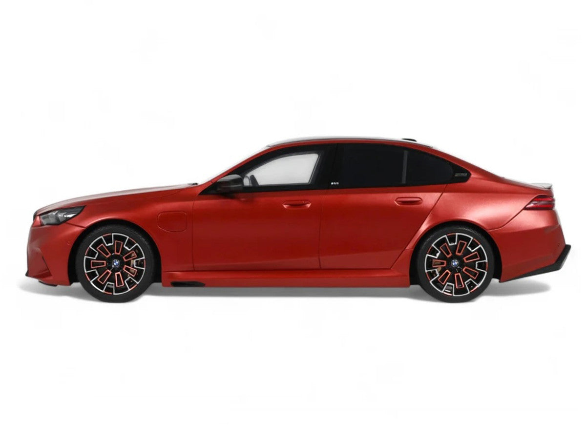 2025 BMW M5 (G90) Pebble Beach Edition Fire Orange Metallic with Black Top 1/18 Model Car by GT Spirit LuxuryLifeWay Online Store