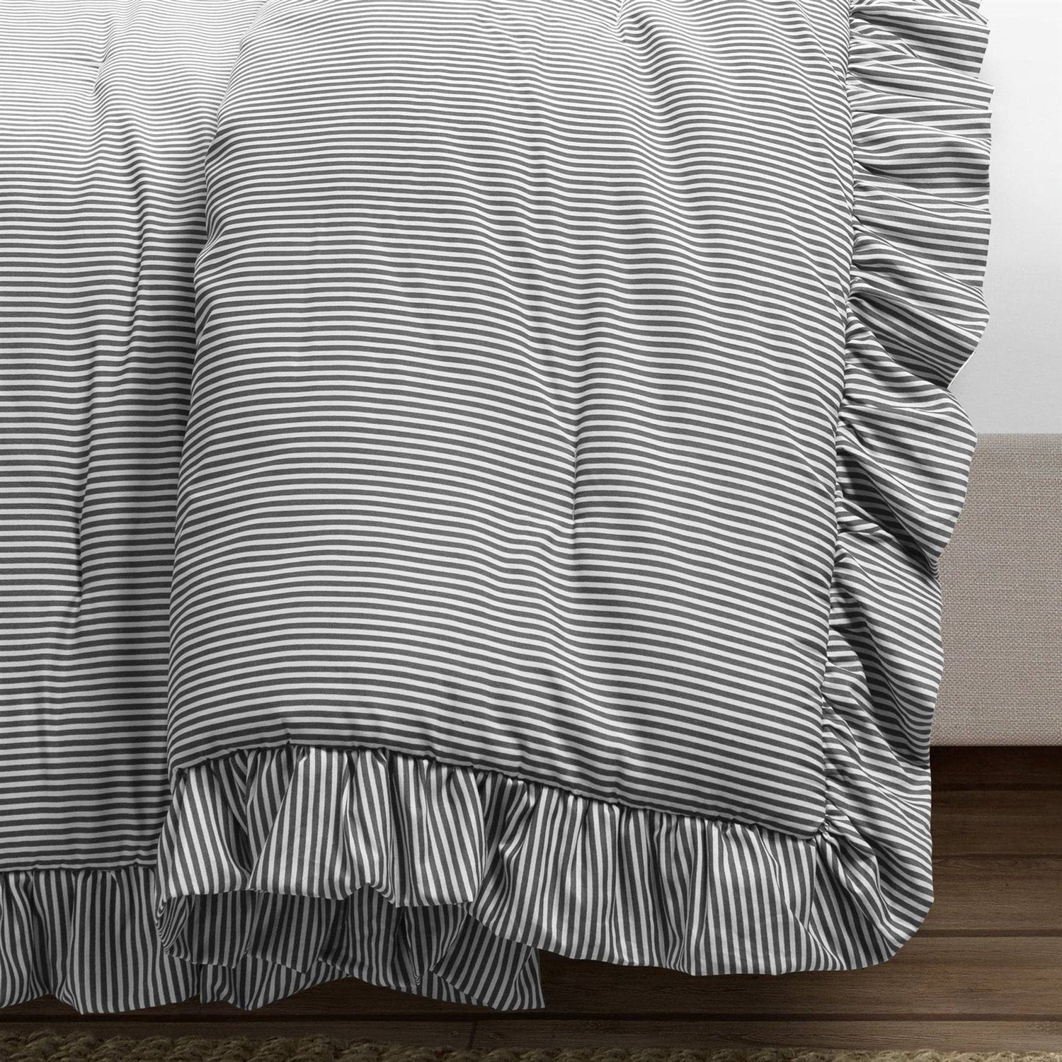 Full/Queen Grey White Stripe Ruffle Reversible 3 Piece Comforter Set LuxuryLifeWay Online Store