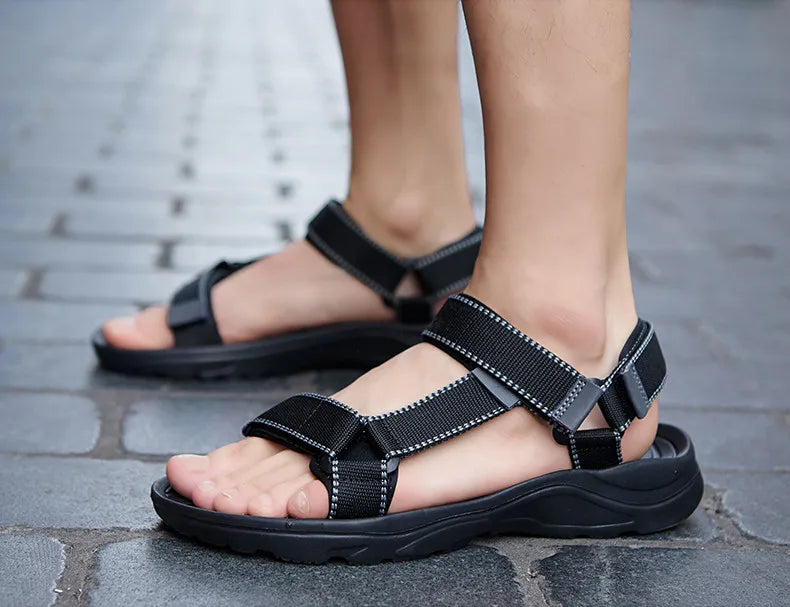 2026 New Men Sandals Non-slip Summer Flip Flops High Quality Outdoor Beach Slippers Casual Shoes Cheap Men's shoes Water Shoes Pi-Mart