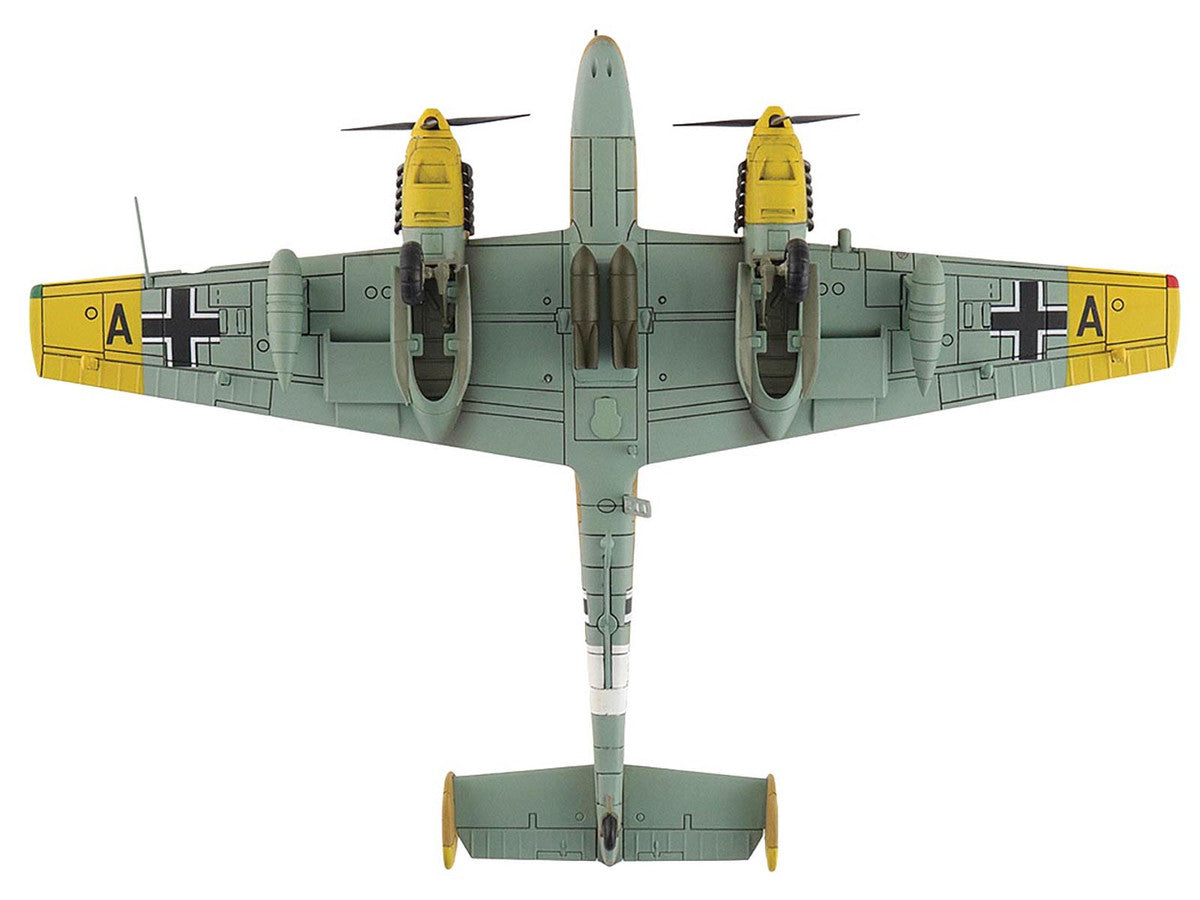Messerschmitt BF 110E-2 Trop Fighter Aircraft "3U+AR 7./ZG26 Italy" (1941) German Luftwaffe "Air Power Series" 1/72 Diecast Model by Hobby Master LuxuryLifeWay Online Store