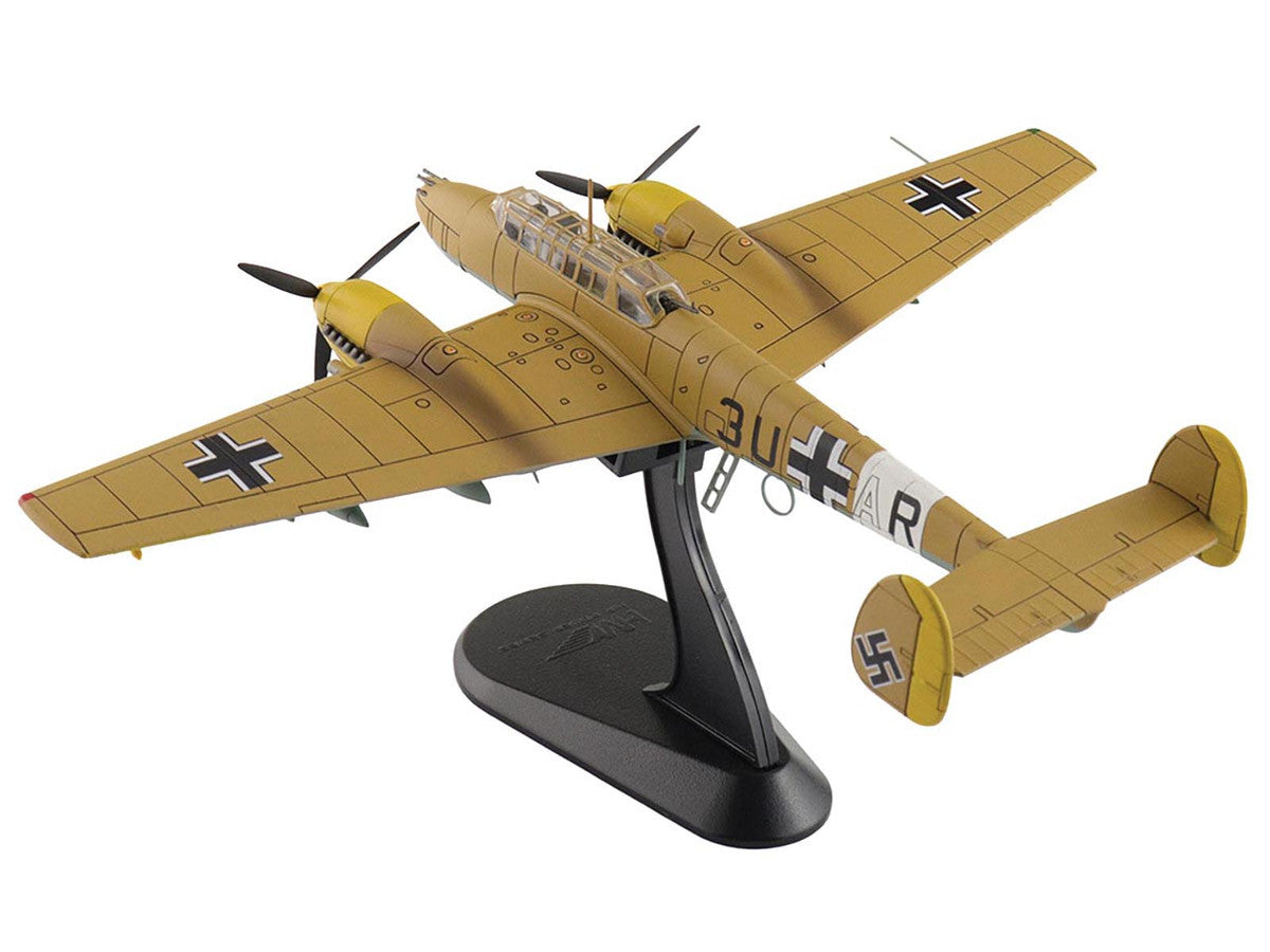 Messerschmitt BF 110E-2 Trop Fighter Aircraft "3U+AR 7./ZG26 Italy" (1941) German Luftwaffe "Air Power Series" 1/72 Diecast Model by Hobby Master LuxuryLifeWay Online Store