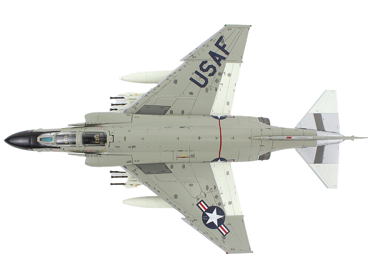 McDonnell Douglas F-4C Phantom II Fighter-Bomber Aircraft "433rd TFS 8th TFW Ubon Thailand" (1966) United States Air Force "Air Power Series" 1/72 Diecast Model by Hobby Master LuxuryLifeWay Online Store