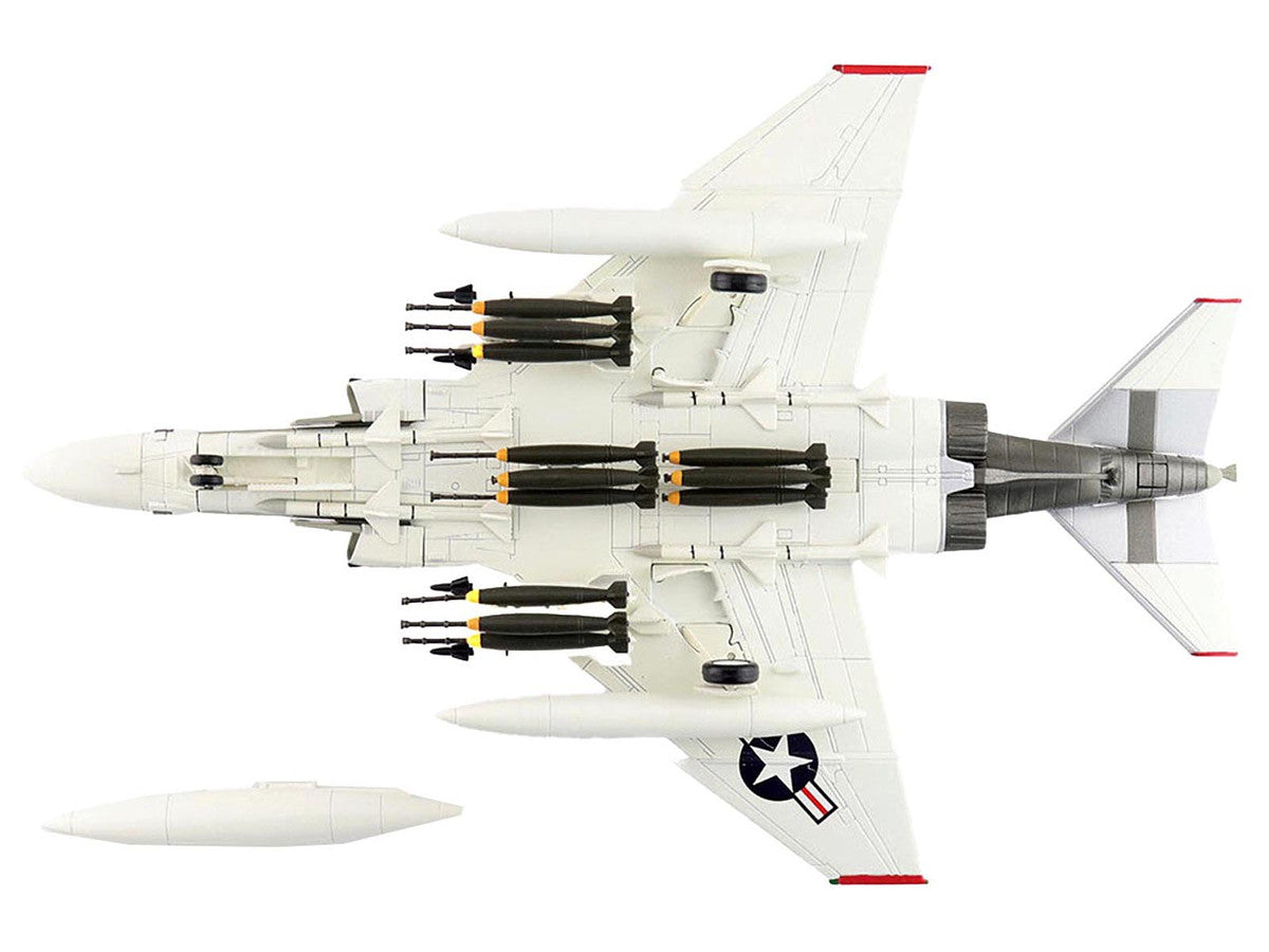 McDonnell Douglas F-4J Phantom II Fighter-Bomber Aircraft "153893 VMFA-312 Checkerboards" (1976) United States Marine Corps "Air Power Series" 1/72 Diecast Model by Hobby Master LuxuryLifeWay Online Store