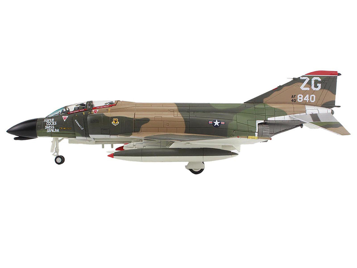 McDonnell Douglas EF-4C Wild Weasel Fighter-Bomber Aircraft "64-0840 67th TFS Korat RTAFB Super Cocks Swiss Samilar" (1971) United States Air Force "Air Power Series" 1/72 Diecast Model by Hobby Master LuxuryLifeWay Online Store